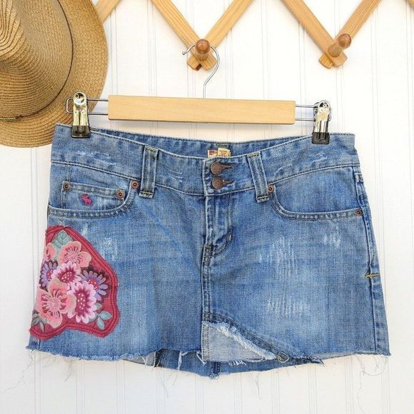 Abercrombie & Fitch Dresses & Skirts - Abercrombie & Fitch Vintage Y2K Micro Mini Denim Skirt Size 2 Floral Distressed